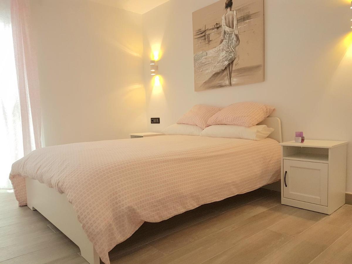 Pepes Home 3 Habitaciones & Parking Gratis Torremolinos Bagian luar foto